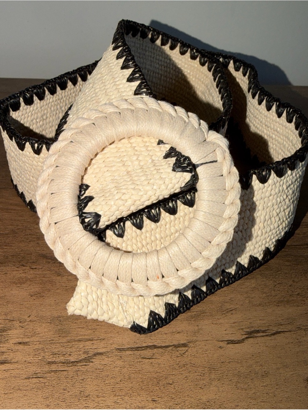 Rachel Zoe Woven Cream Belt with Black Trim and Round Buckle - Picture 2 of 4